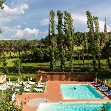 Hu Firenze Certosa Camping In Town Impruneta Exterior photo