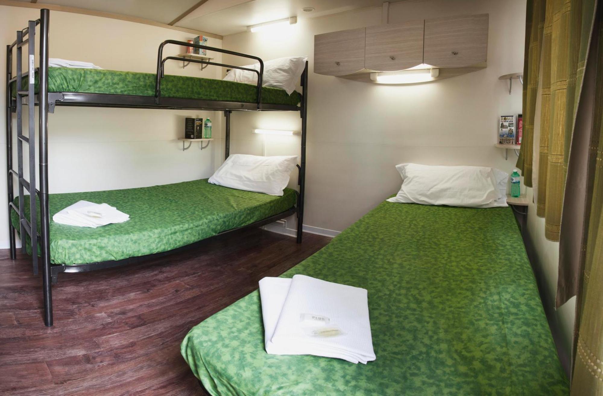 Hu Firenze Certosa Camping In Town Impruneta Exterior photo