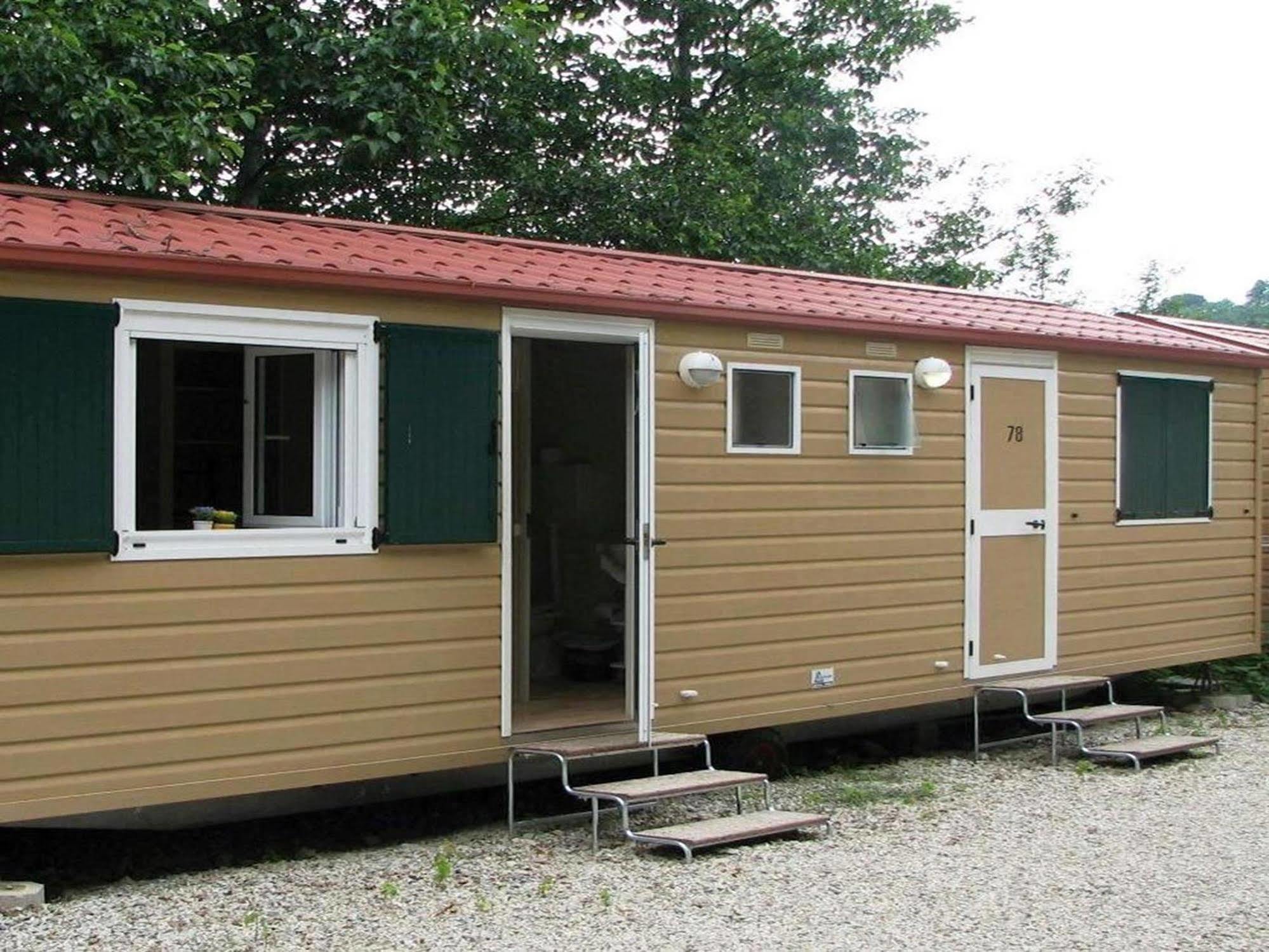 Hu Firenze Certosa Camping In Town Impruneta Exterior photo