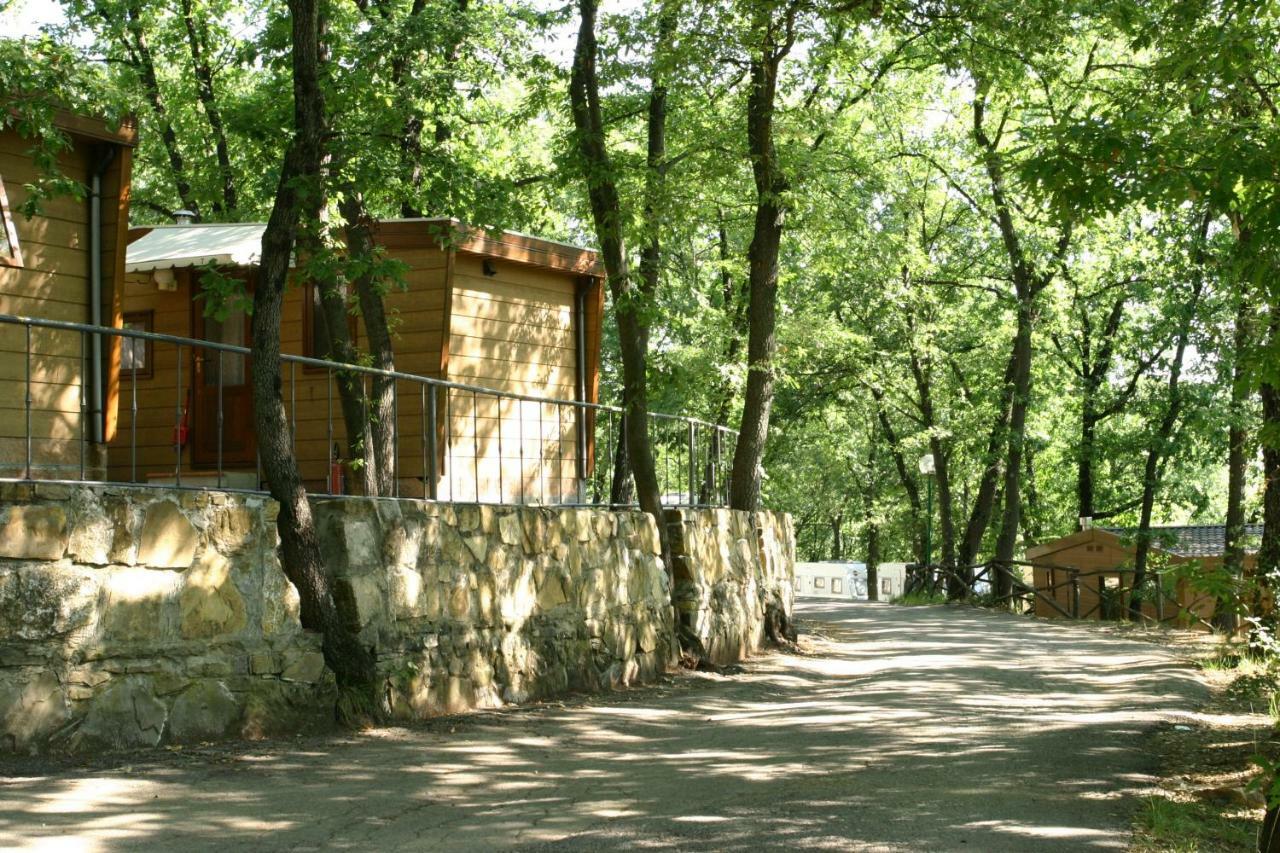 Hu Firenze Certosa Camping In Town Impruneta Exterior photo